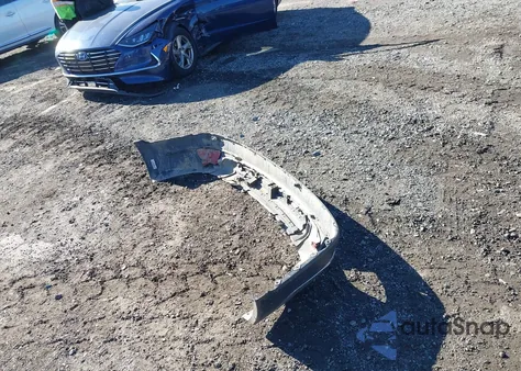 2019 Honda Pilot Touring z USA, uszkodzony, nr VIN 5FNYF6H60KB088890